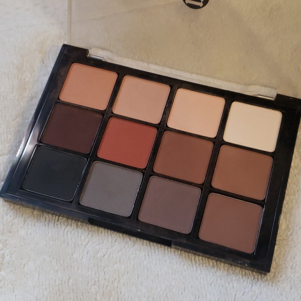 Viseart VPE01 Neutral Matte 01 18A